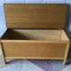 bench chest toy in oak  50/60