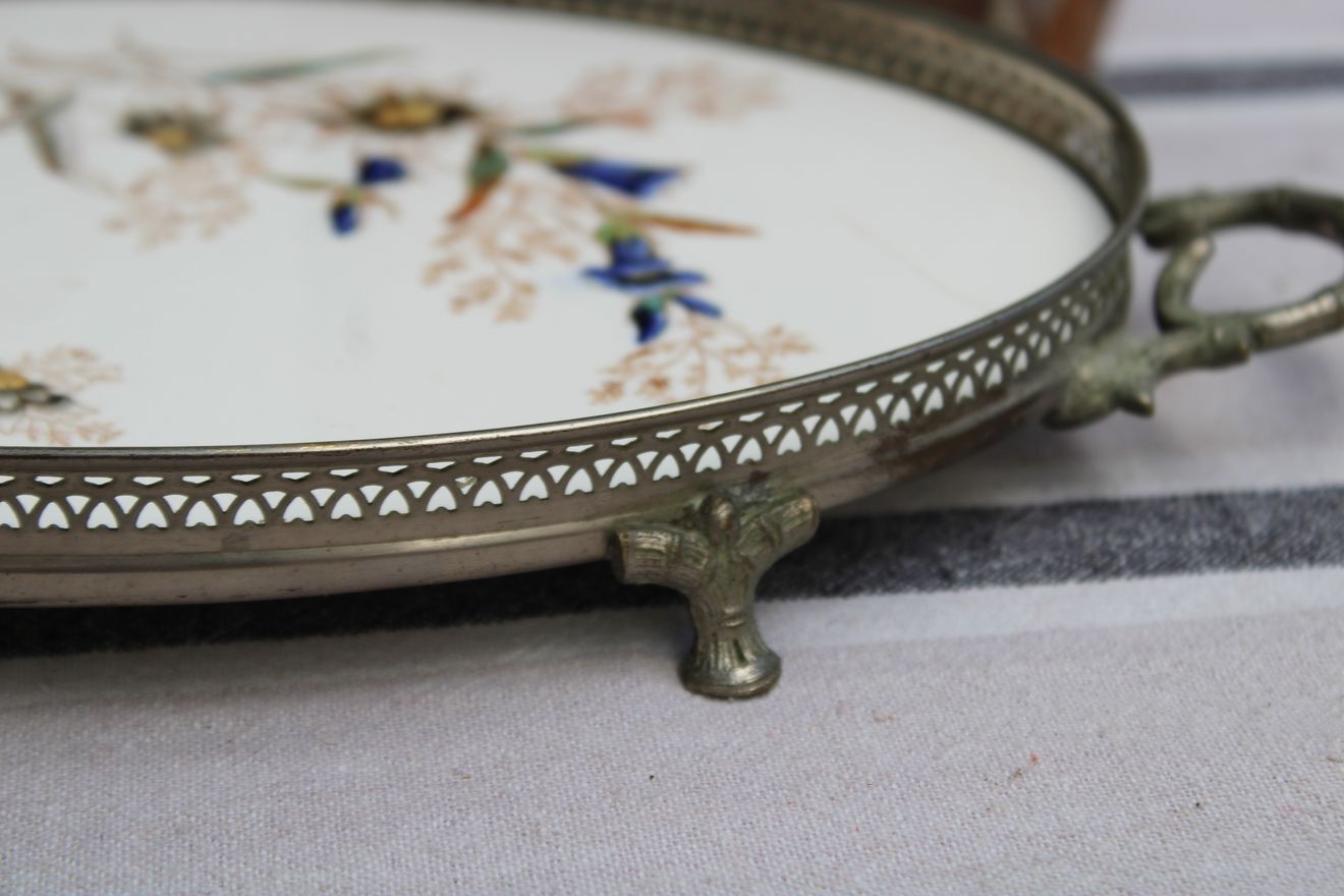 Oval ceramic top