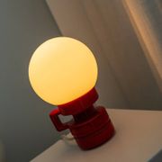 Red ceramic table lamp from Italy (1970s) with white opal glass shade - mid-century design