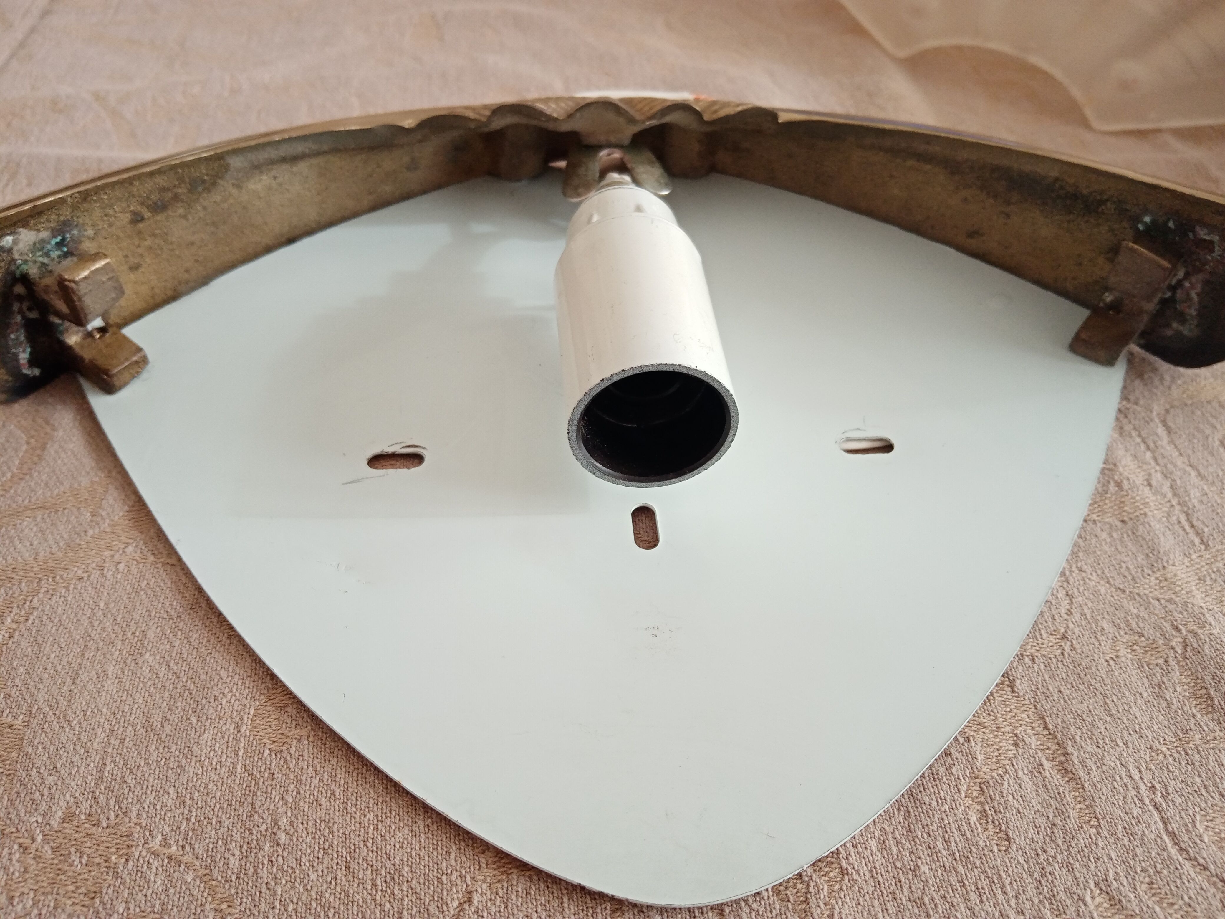 Pairs of wall light seashells