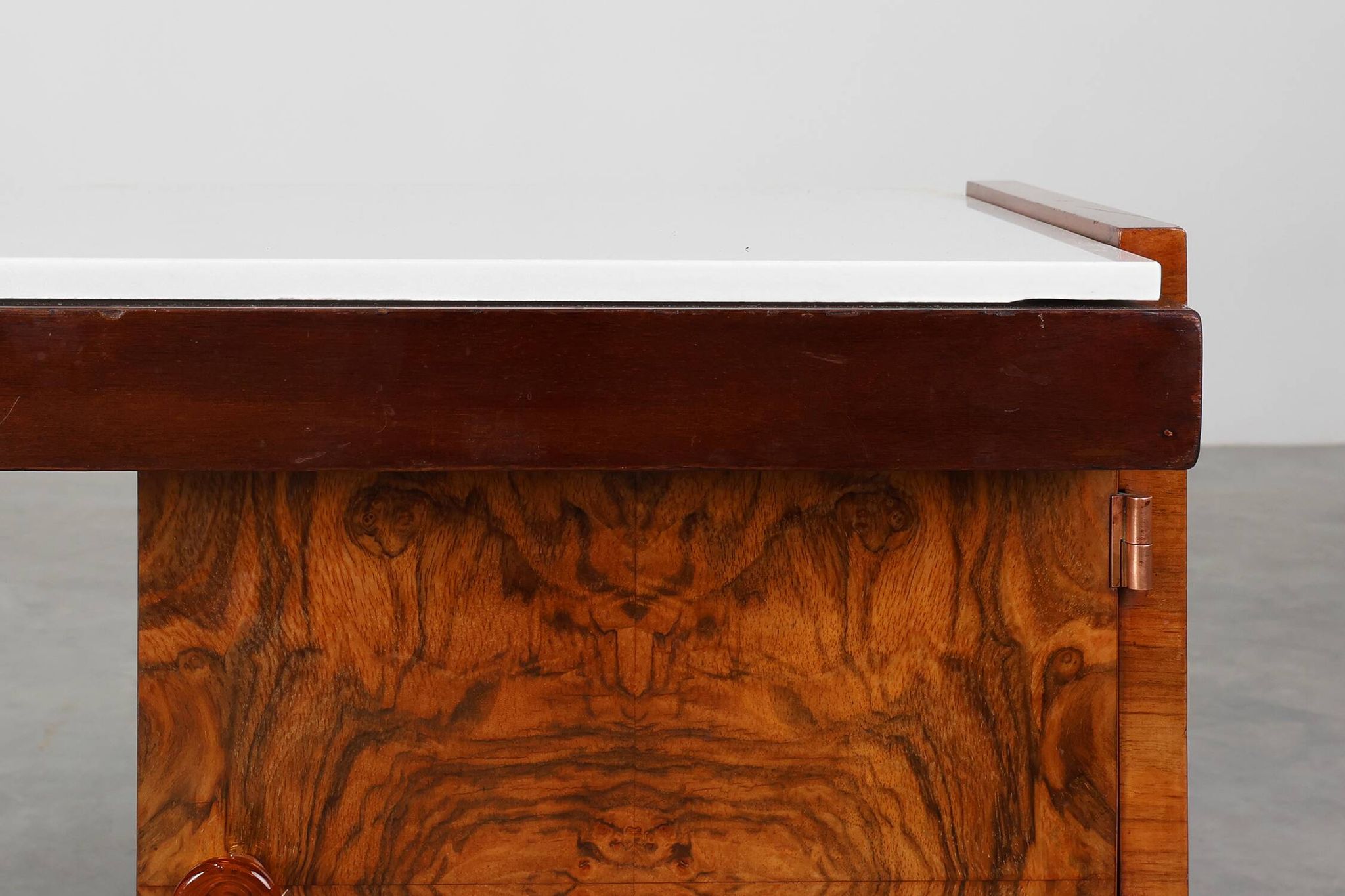 Belgian Art Deco Cabinet in Burl Veneer with Marble and Glass, circa 1930