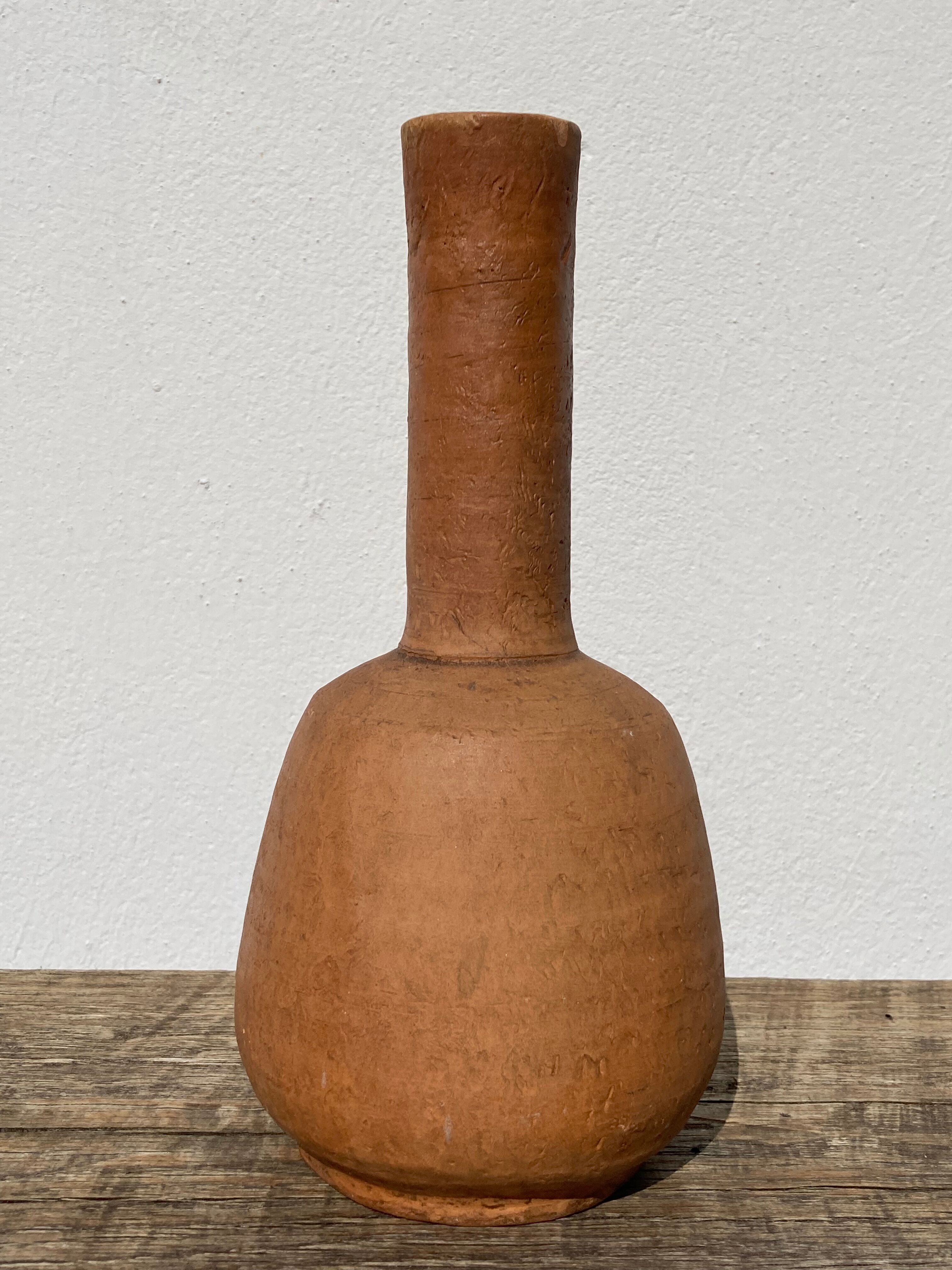 Pottery in terracotta jar in ancient ceramic signed ethnic