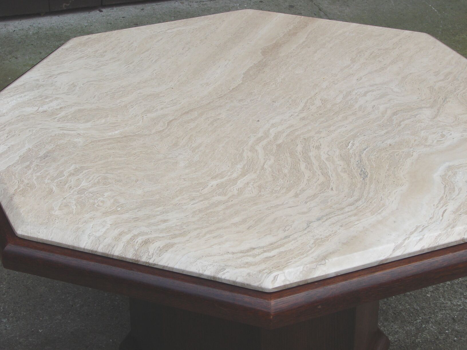 Table moderne, 1970