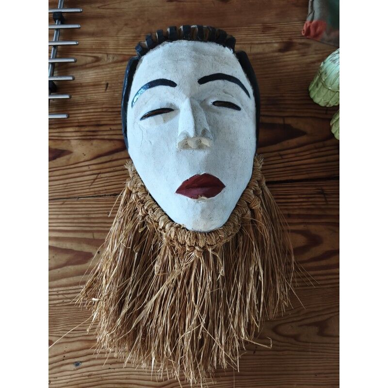 African mask: Gabon: Punu