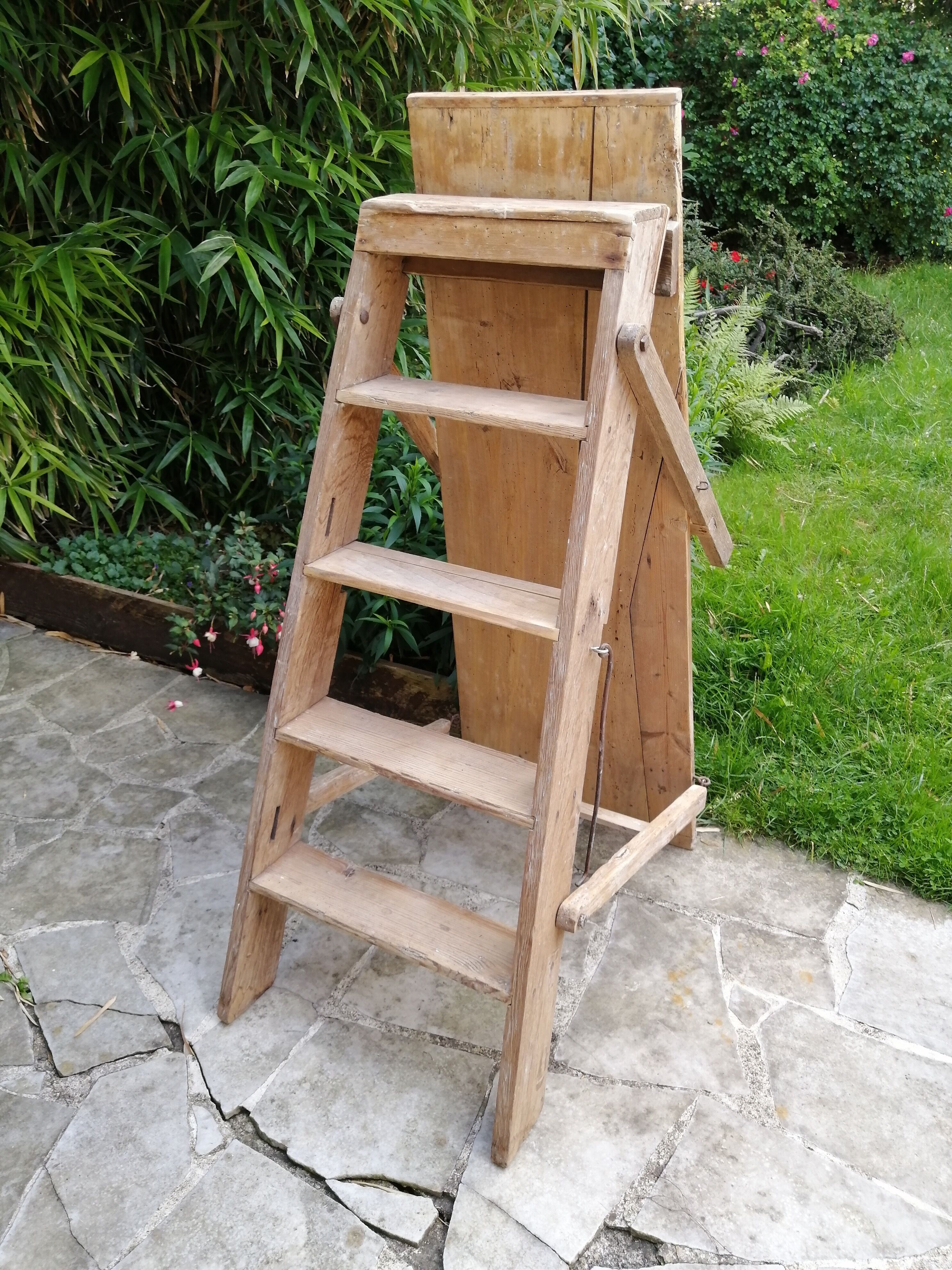 Stepladder table unique piece
