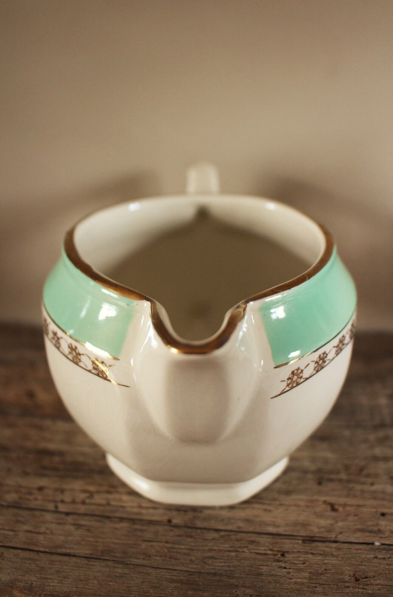 Milk jar Green Gilding Flamenco Opaque Digoin Sarreguemines