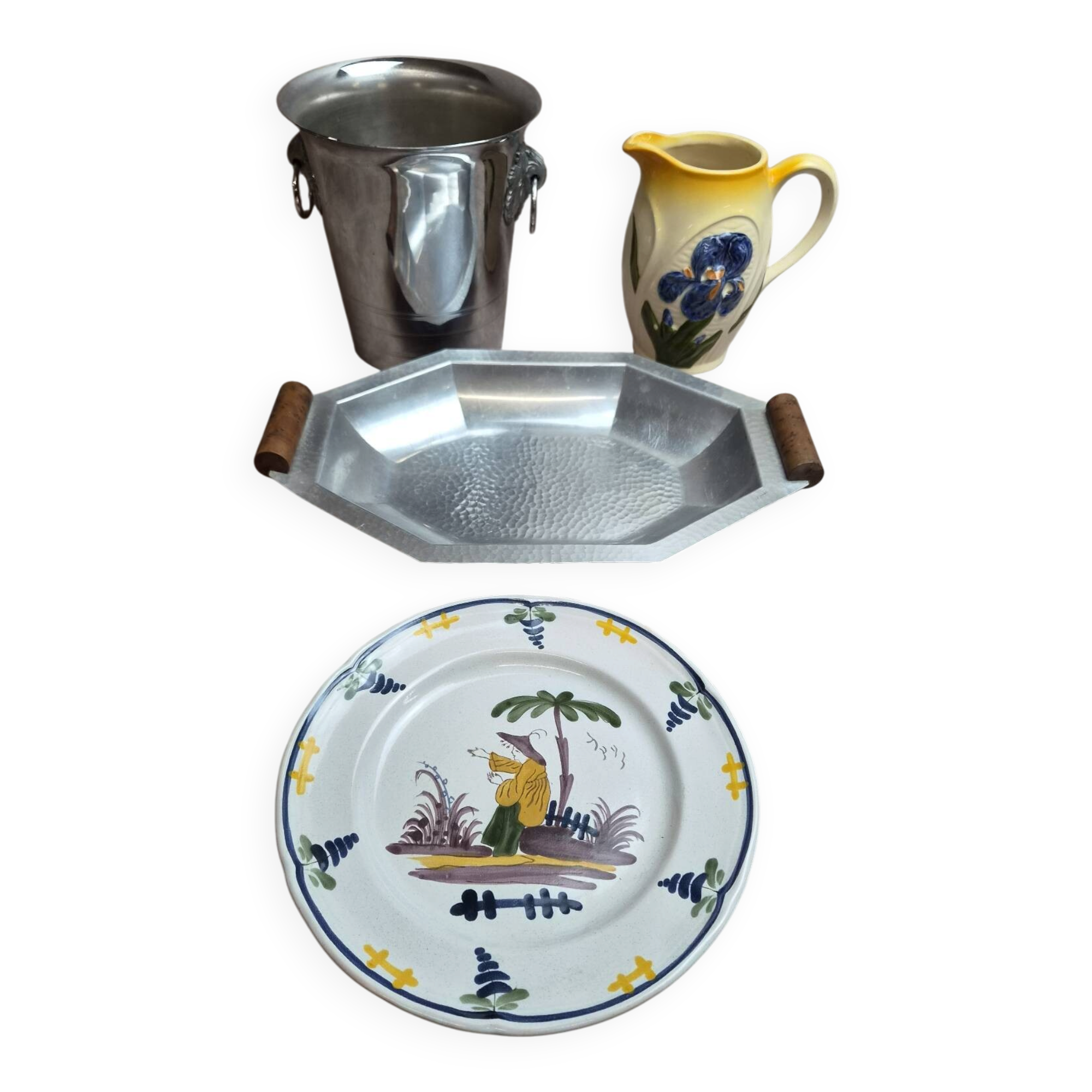 Reserved lot of 4 vintage items.