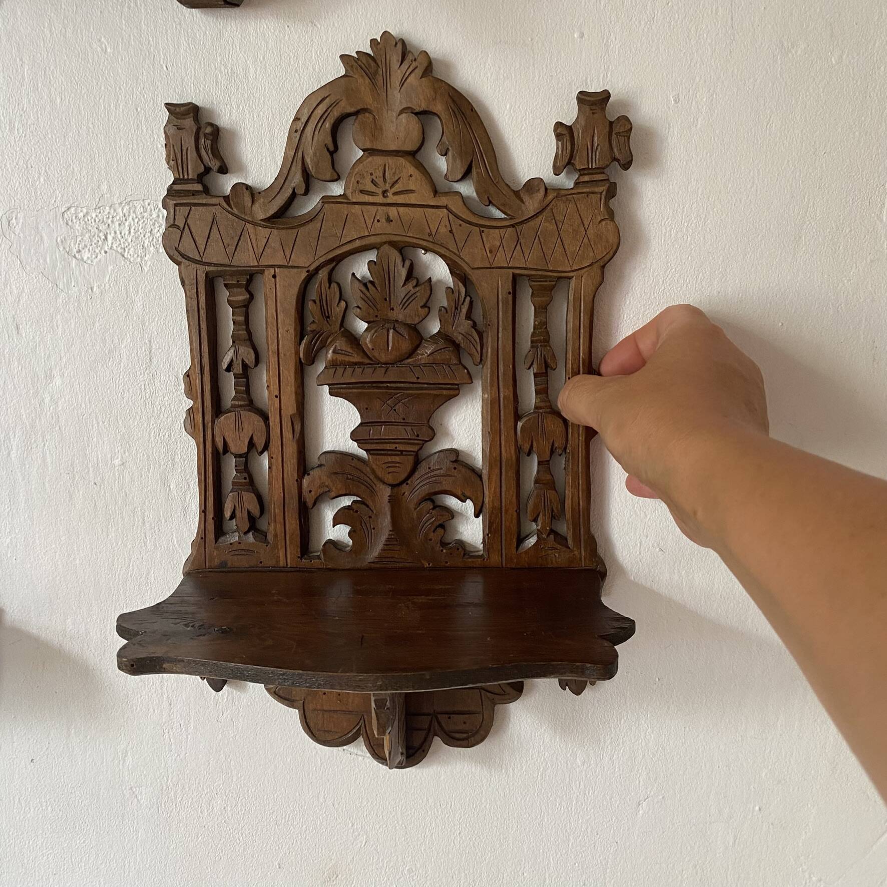 antique foldable wall shelf with openwork wood