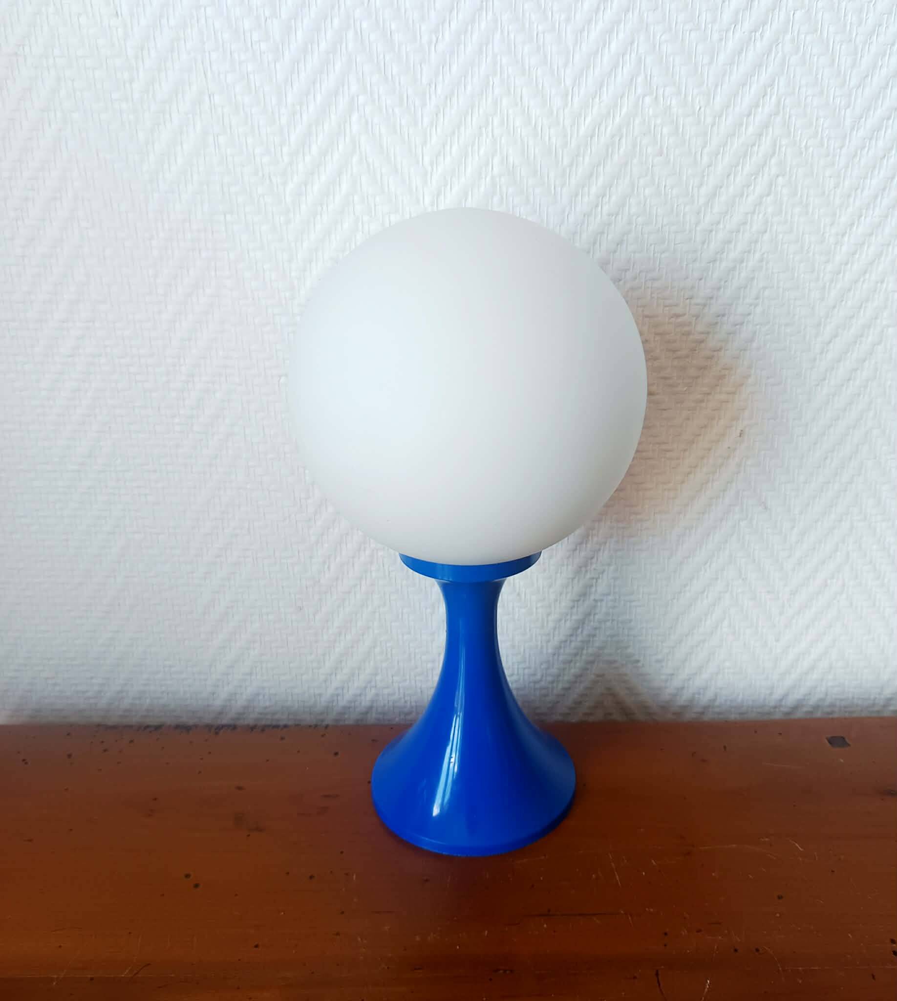 Space age blue and opaline lamp 1970