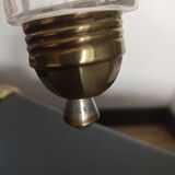 Crystal shaker