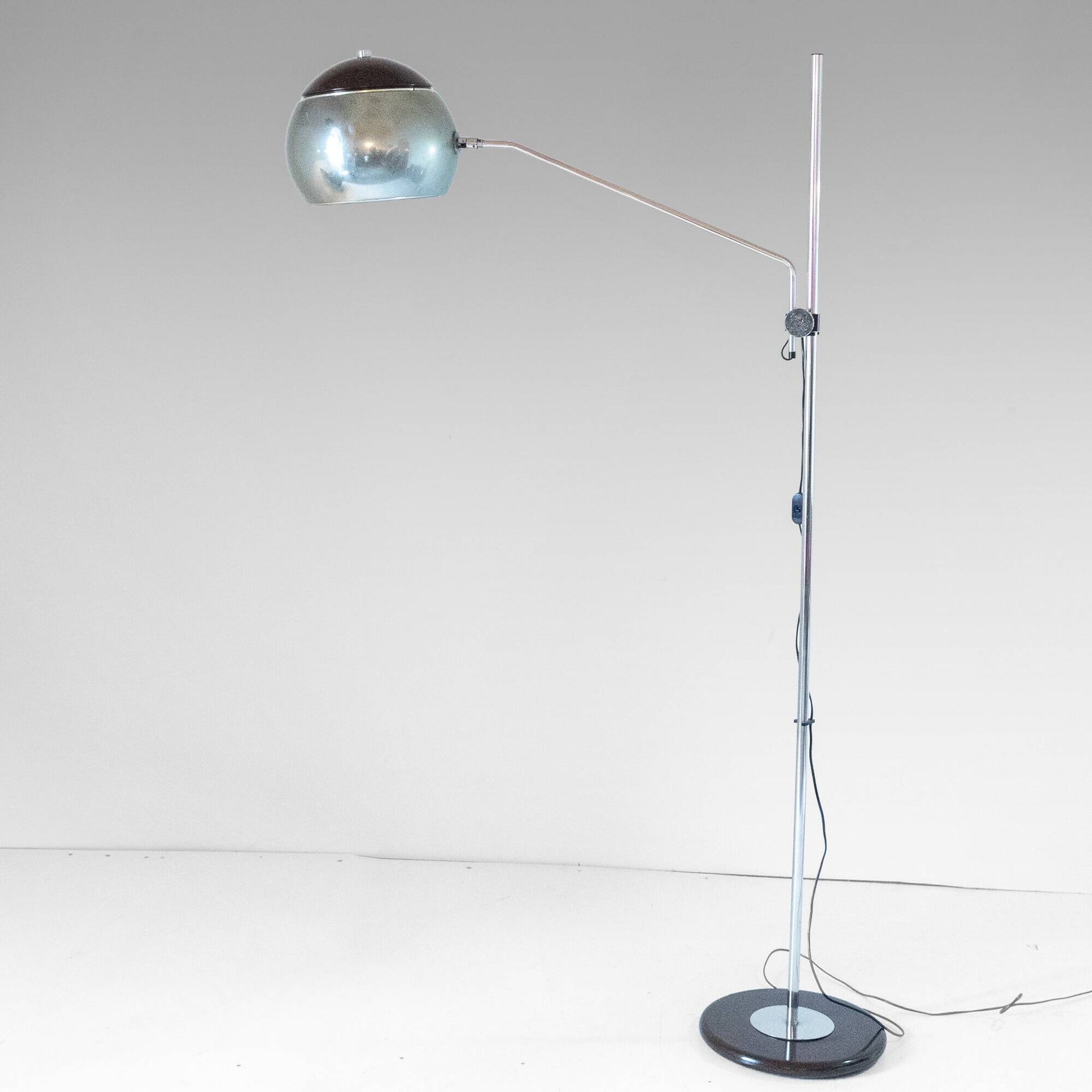 Vintage Floor Lamp, Chromed and Metal Structure, Italy 1960s