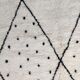 Berber diamond and black dot rug 140 X 220 cm