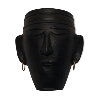 Vase en céramique anthropomorphe en forme de visage