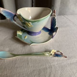 Tasses en porcelaine fine
