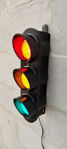 Lamp thick metal traffic light height 44 cm in 220 v