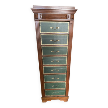 mahogany cabinet in perfect condition