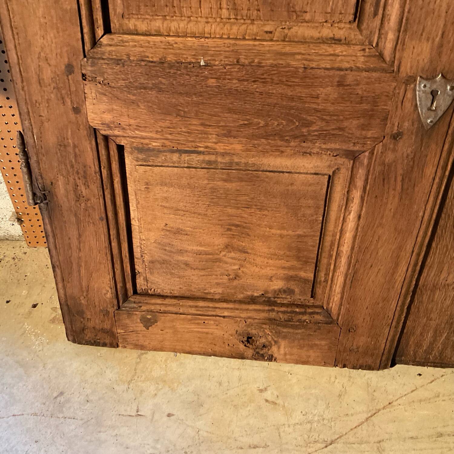 Pair of doors H 91 x W 102.5