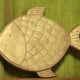 Fish trivet