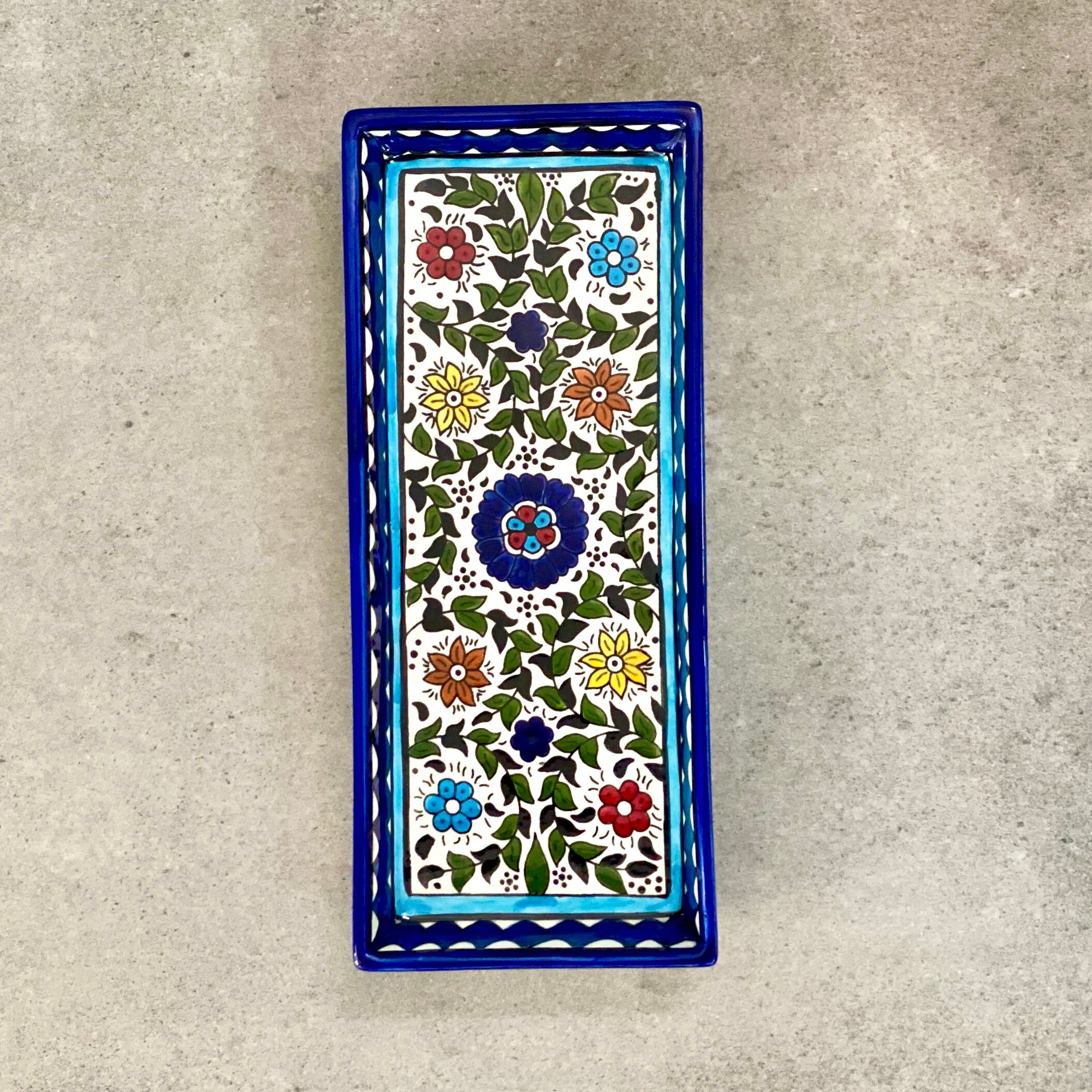 Trinket bowl in ceramic from Palestine