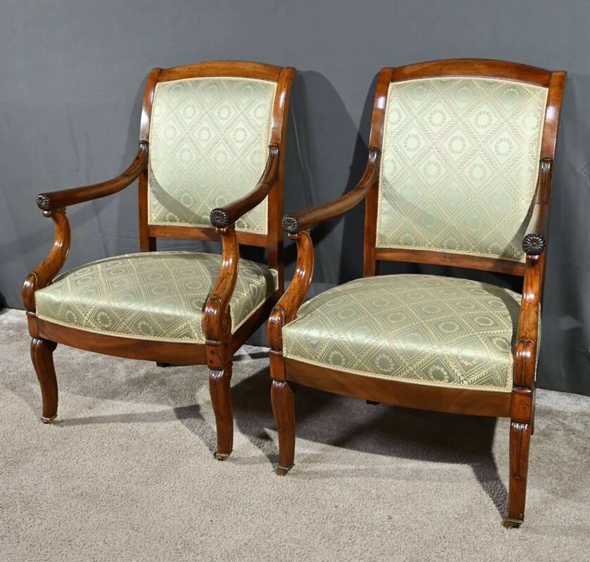 Pair of Crossed Armchairs in Mahogany, Restoration Period – Early 19th Century