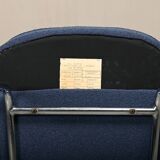 Eero Saarinen Executive Armchair in Blue Bouclé fabric for Knoll International