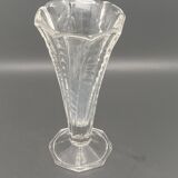 Vase en verre forme tulipe – 1024DA4