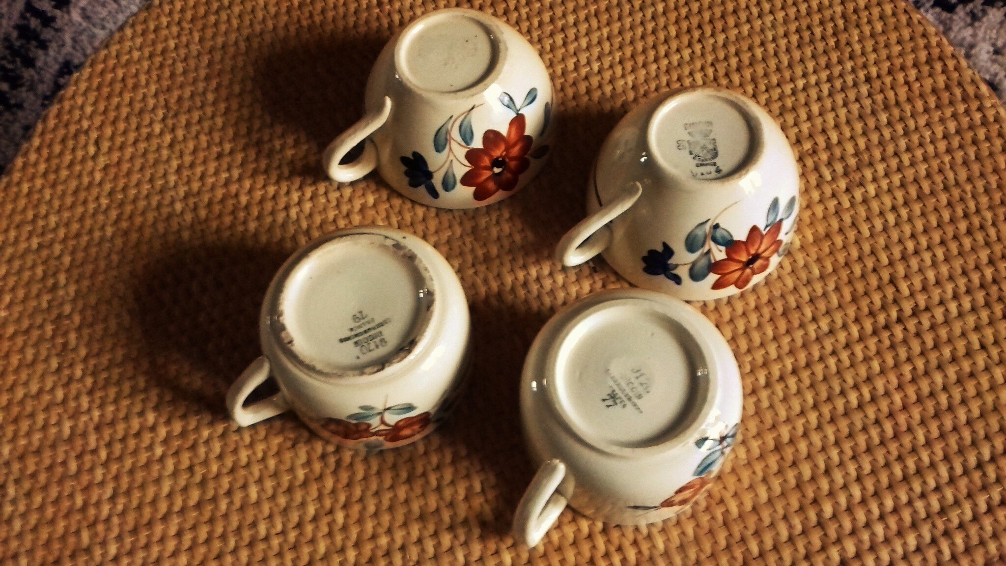 Lot 4 teacups Digoin Sarreguemines
