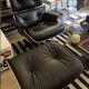 Fauteuil et ottoman Charles et ray eames