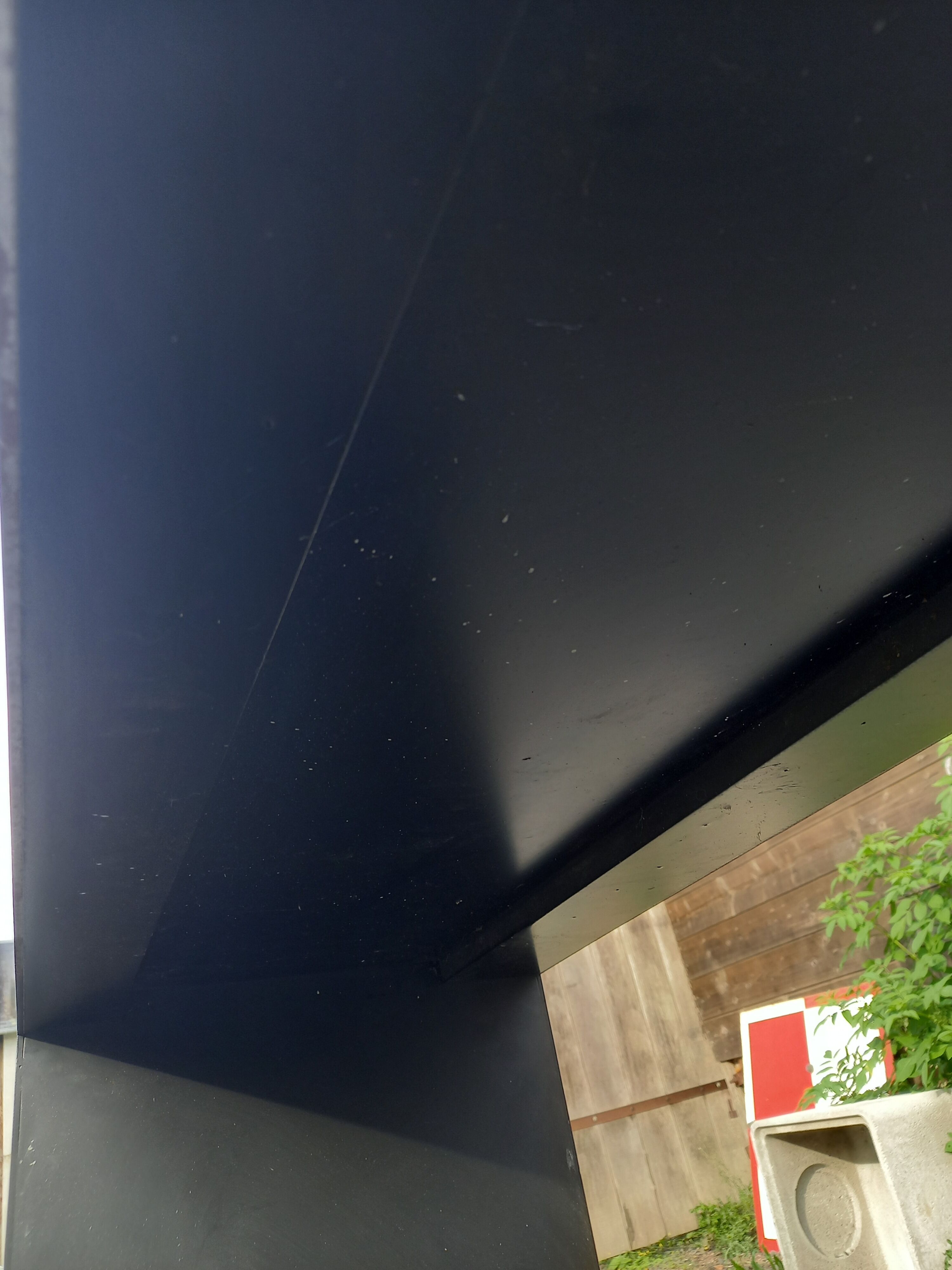 Metal industrial console