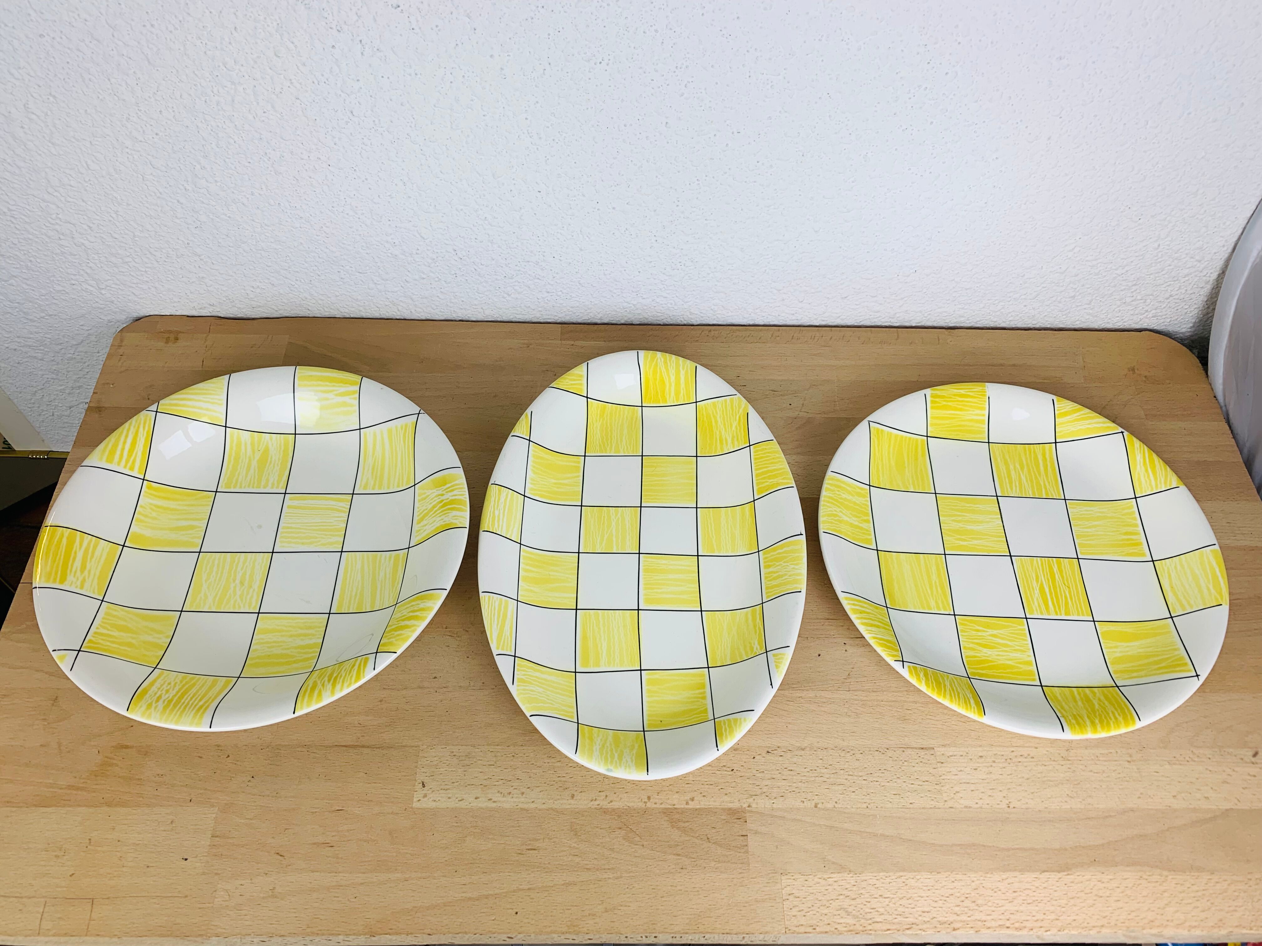 3 cambridge serving dishes by Salins