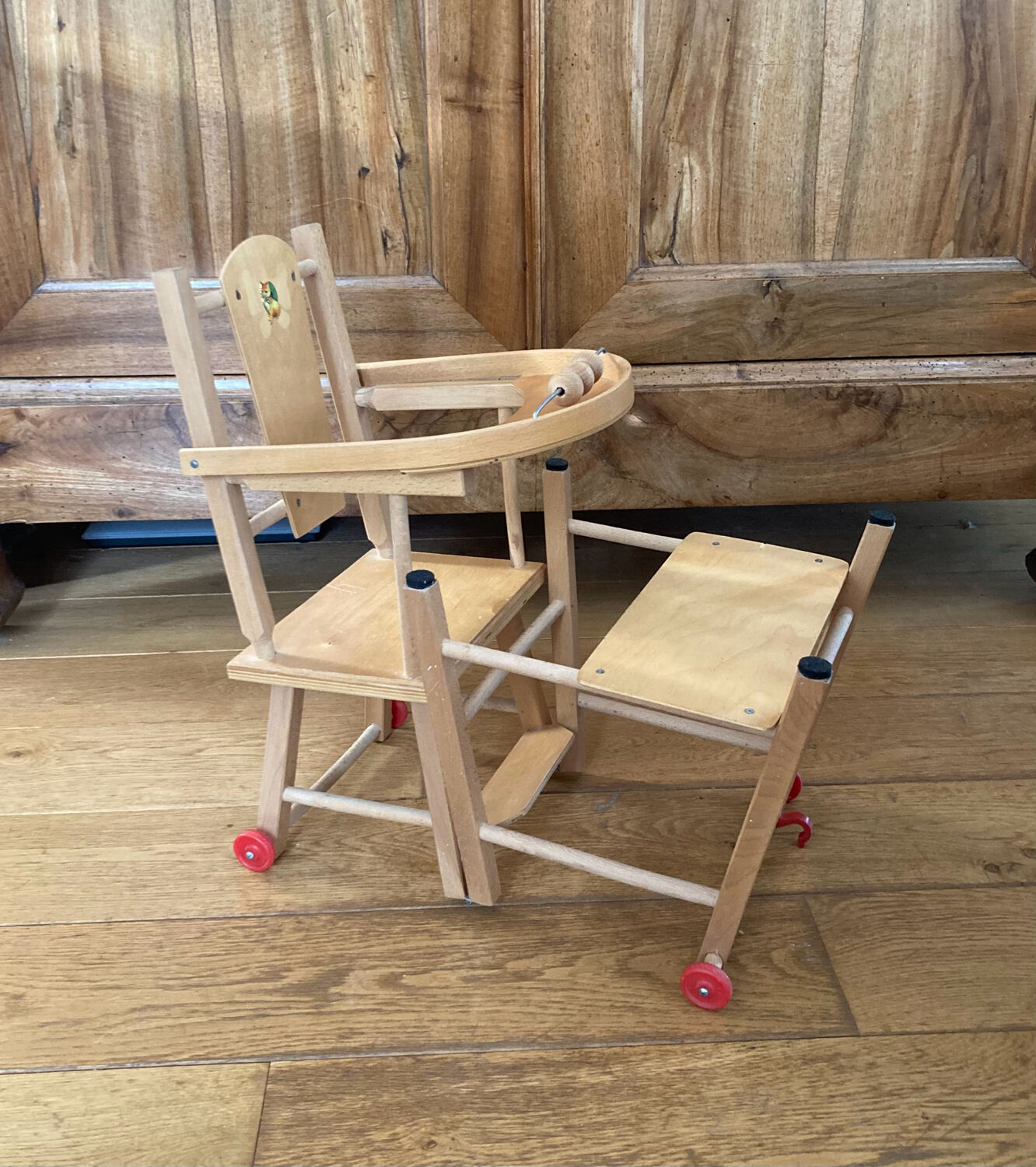 Doll high chair from the 20th century, convertible into a walker (deliverable)