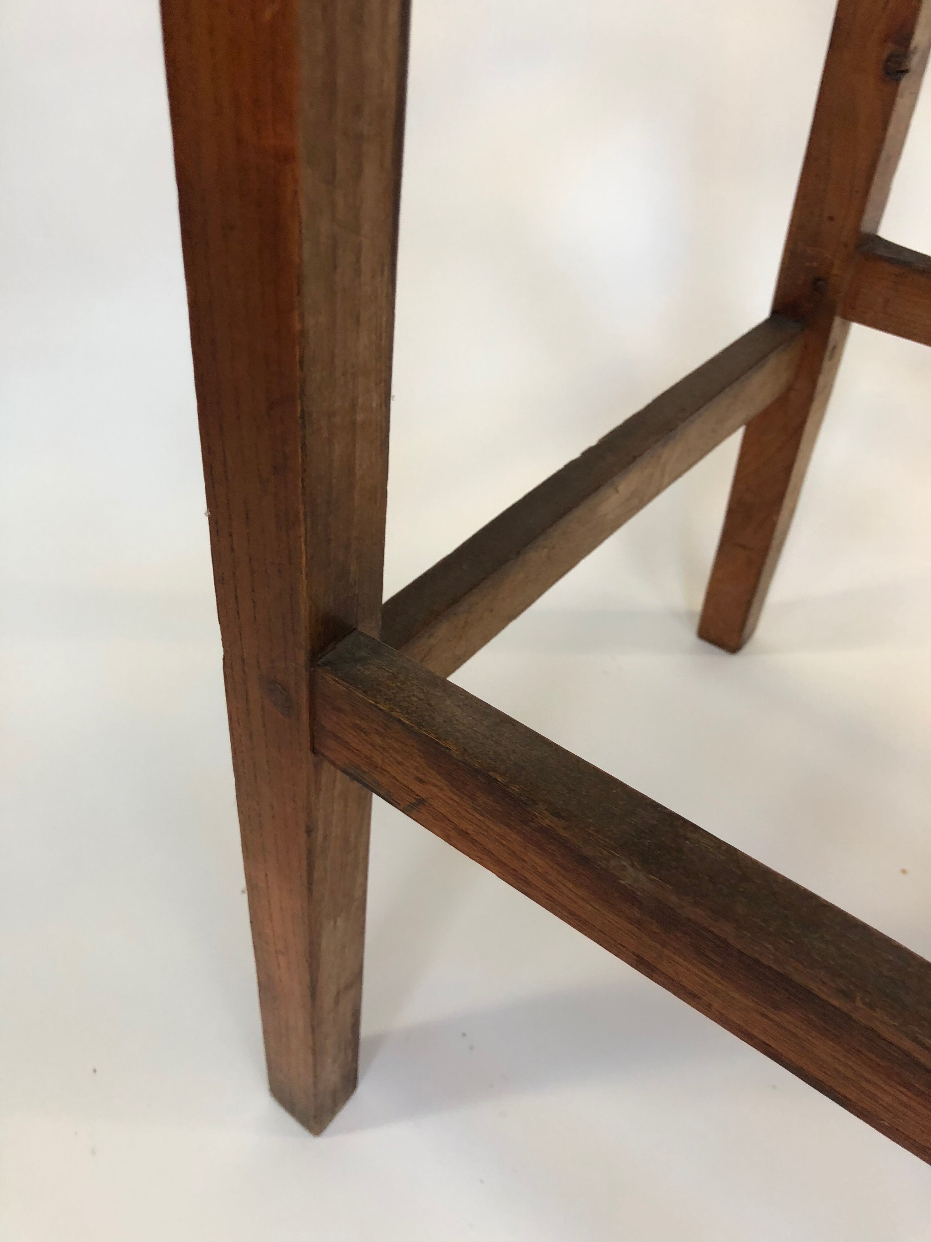 Minimalist wooden bar stool 40-50s