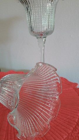 Lot of 2 photophore candlesticks in corolla shape