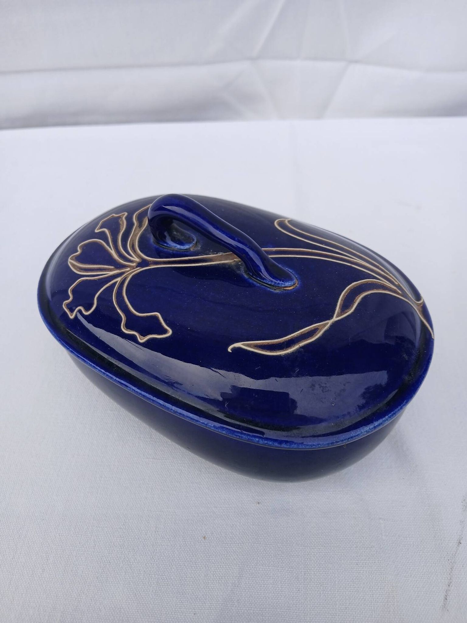 Vintage Art Deco ceramic sweet jar