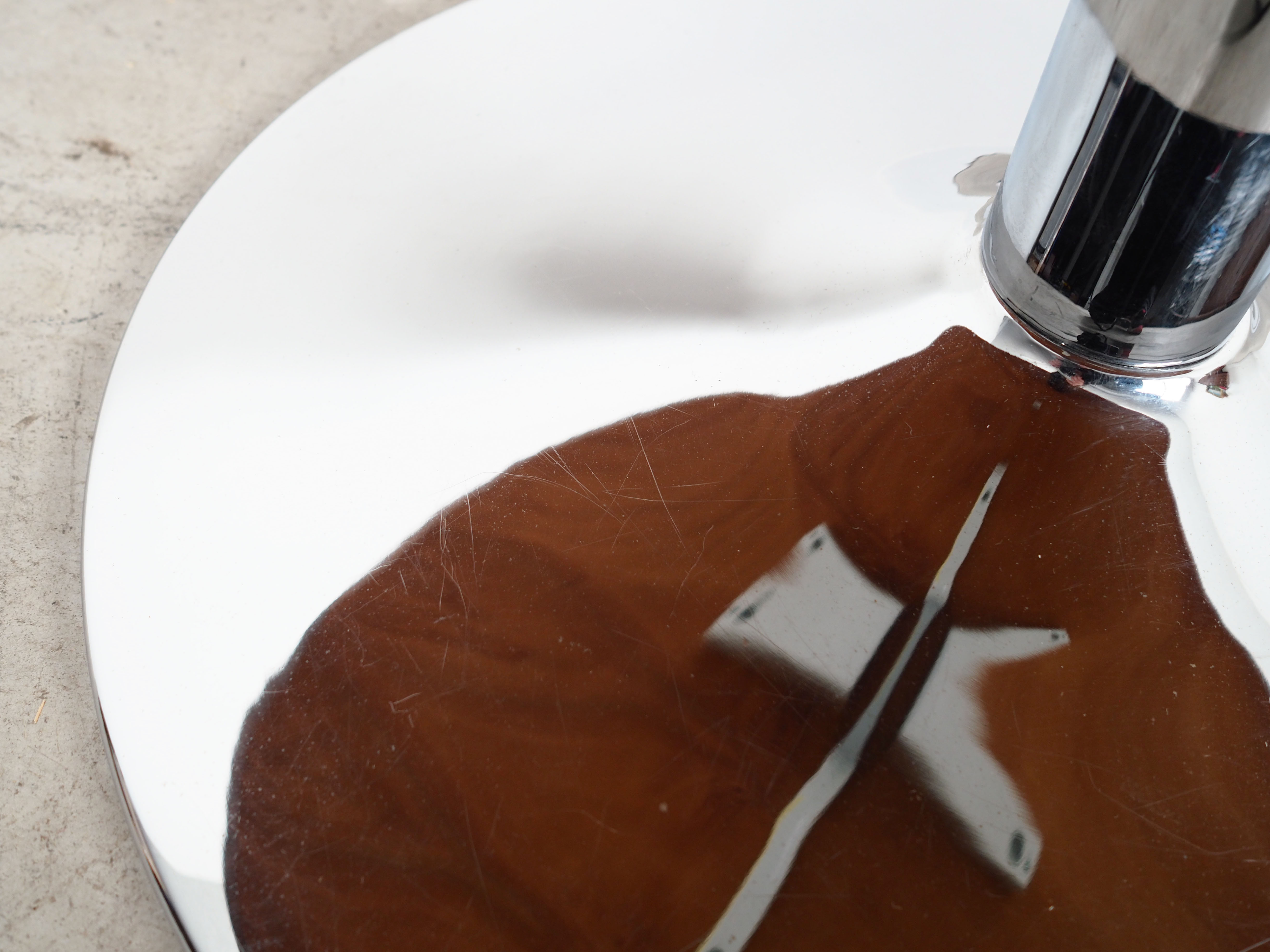 Round table from the 80s