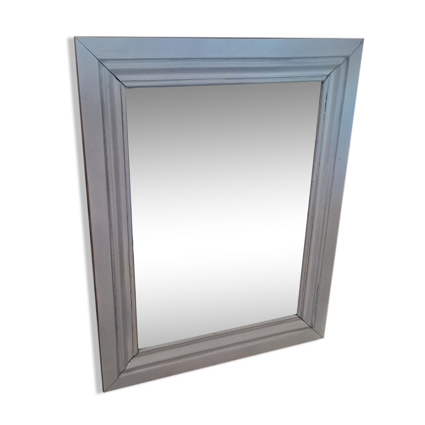 Beveled mirror