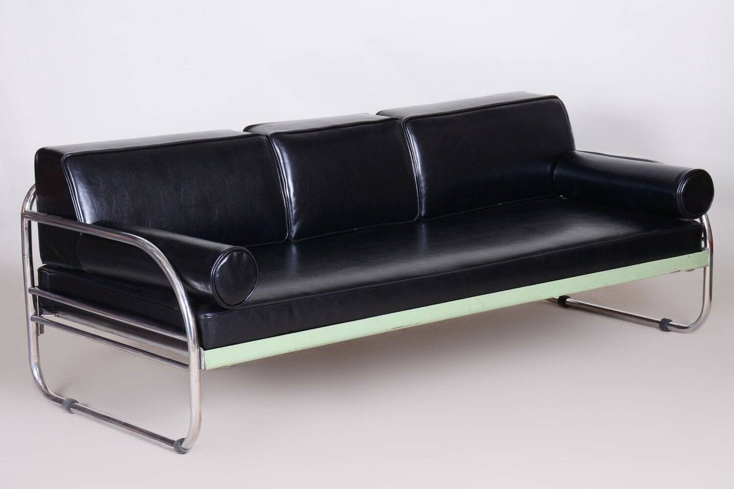 Bauhaus Sofa in Leather by Robert Slezak, 1930s