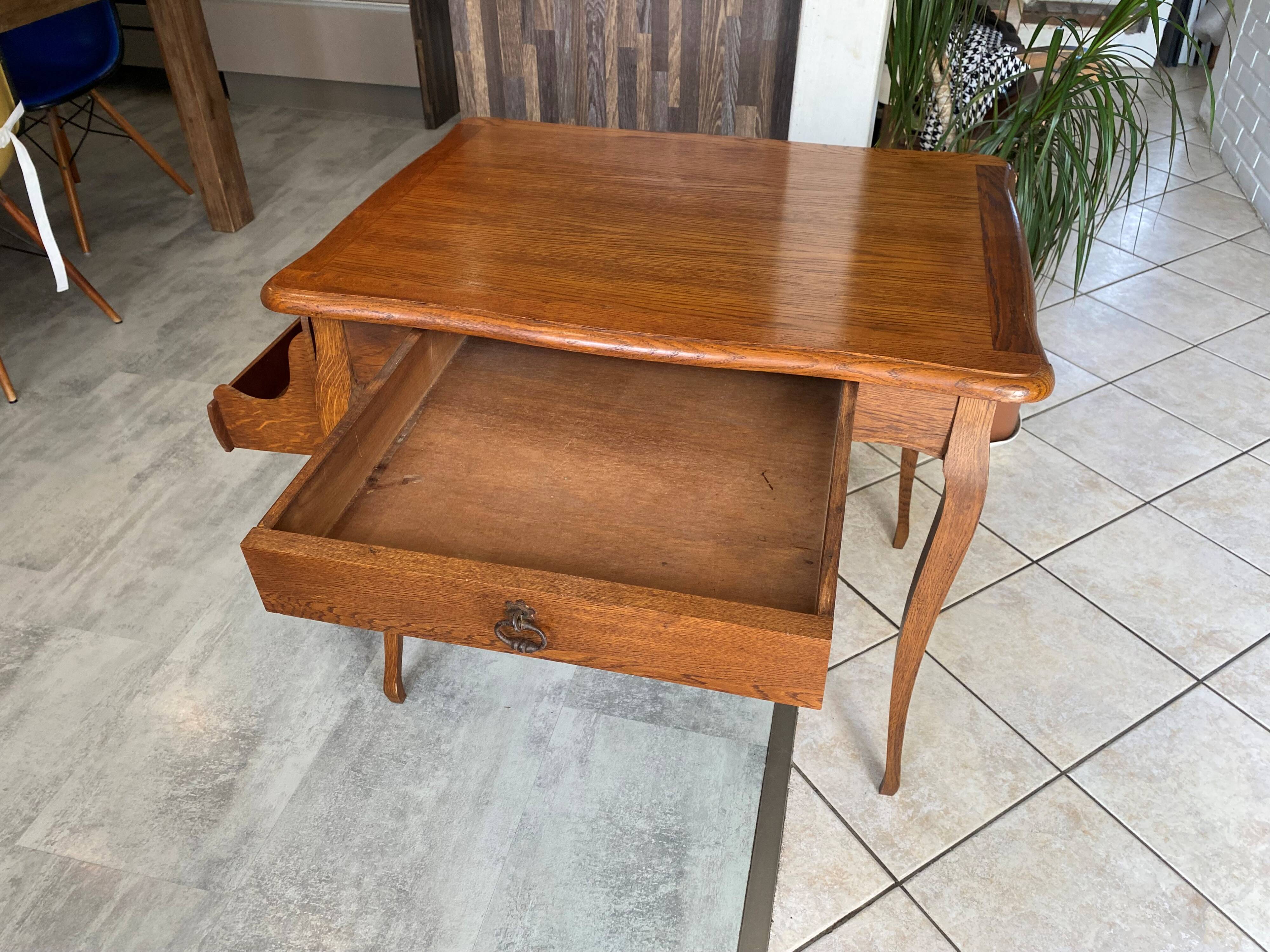 Oak desk, 1 drawer and 1 removable document holder, 1950