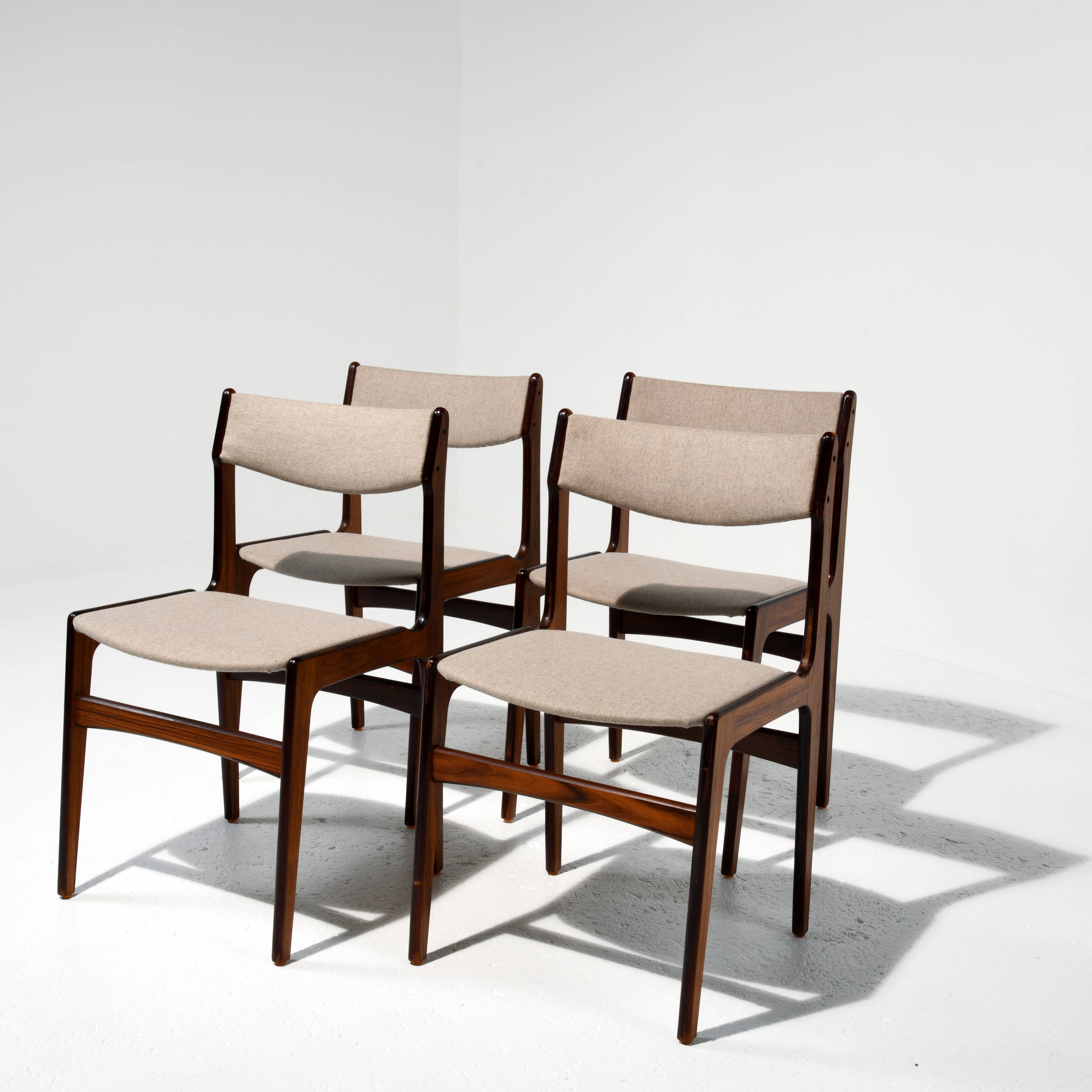 4 Erik Buch chairs