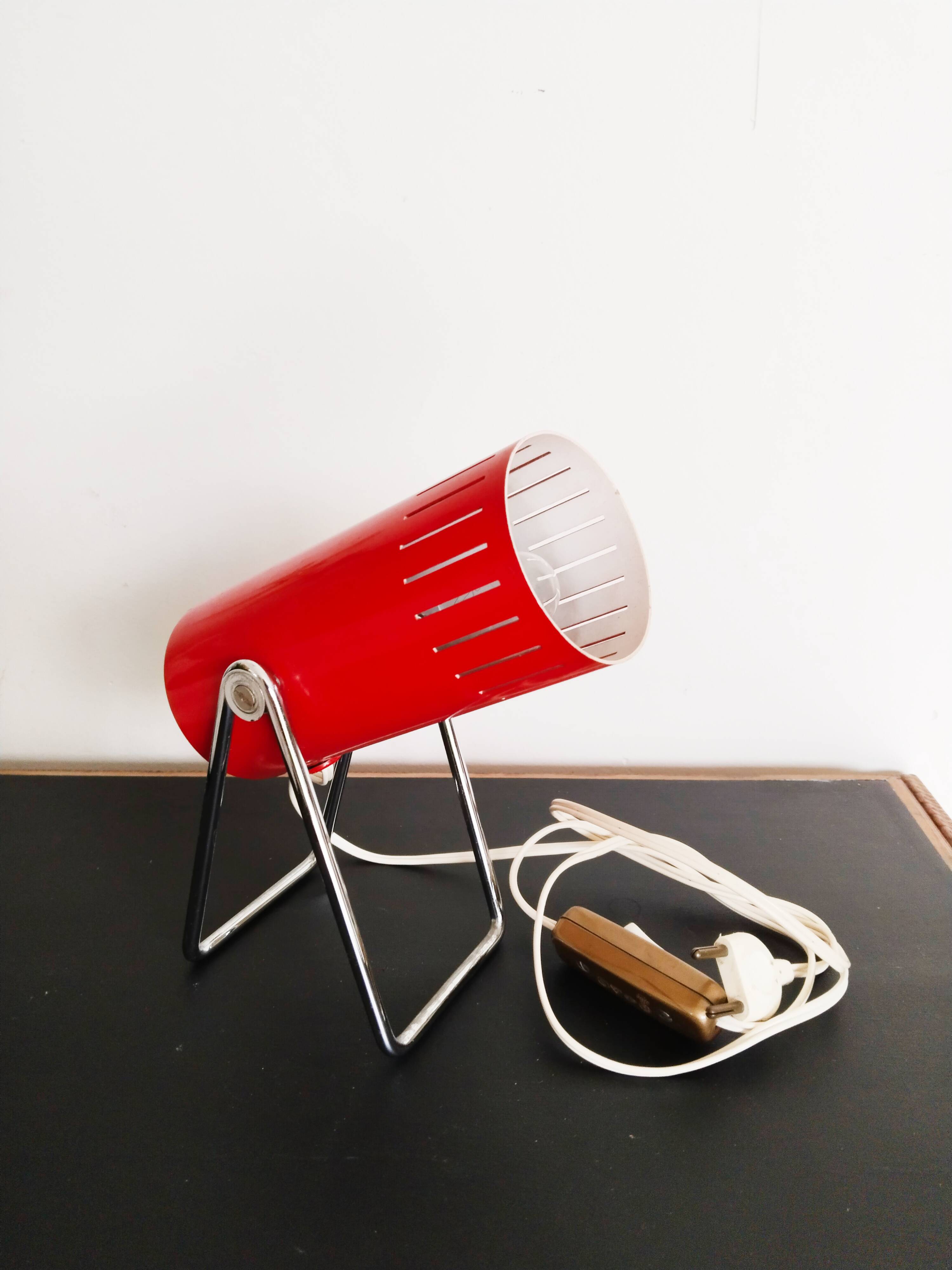 Lampe à poser , spot rouge , années 50