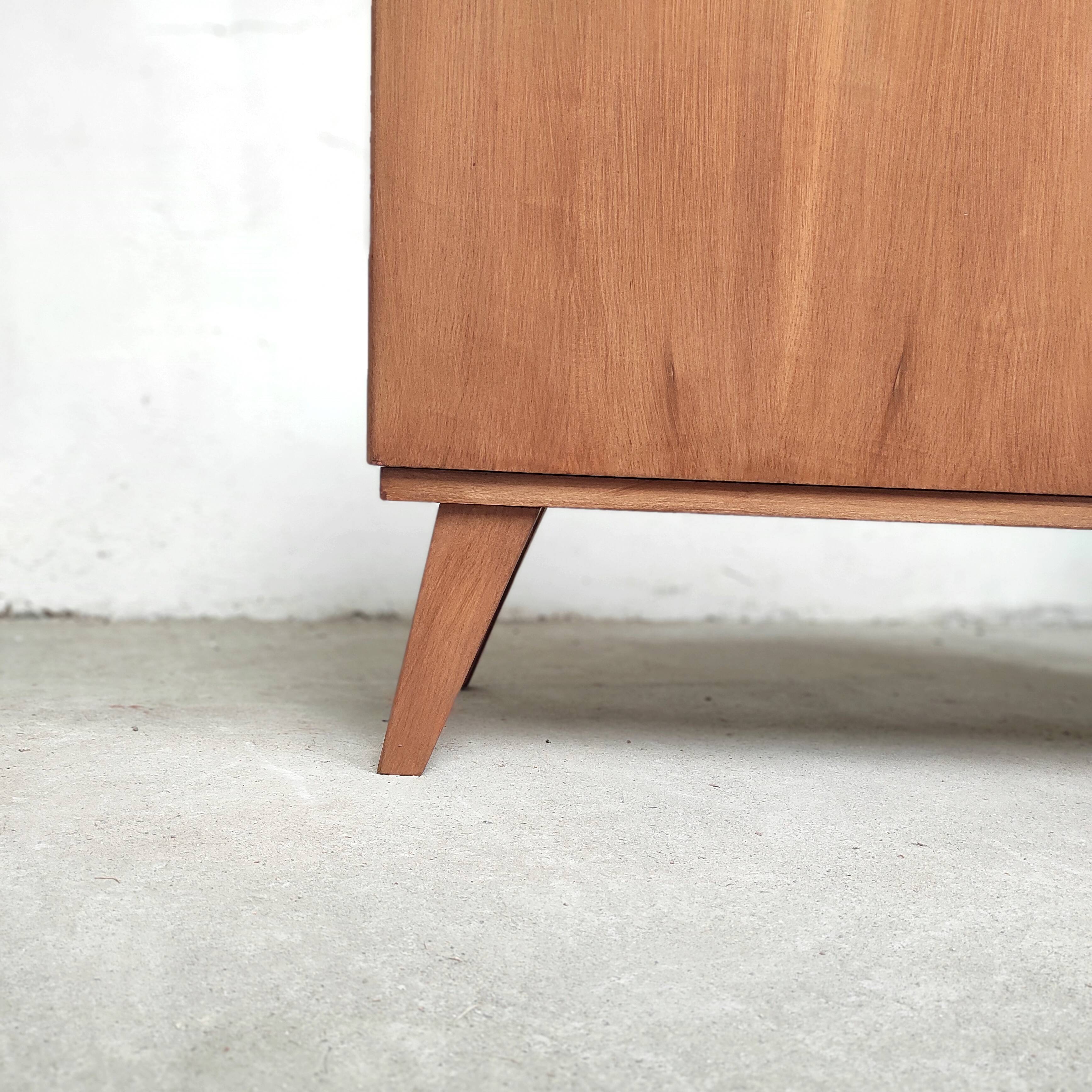 Compass foot sideboard, 1960