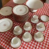 Monogrammed dessert service