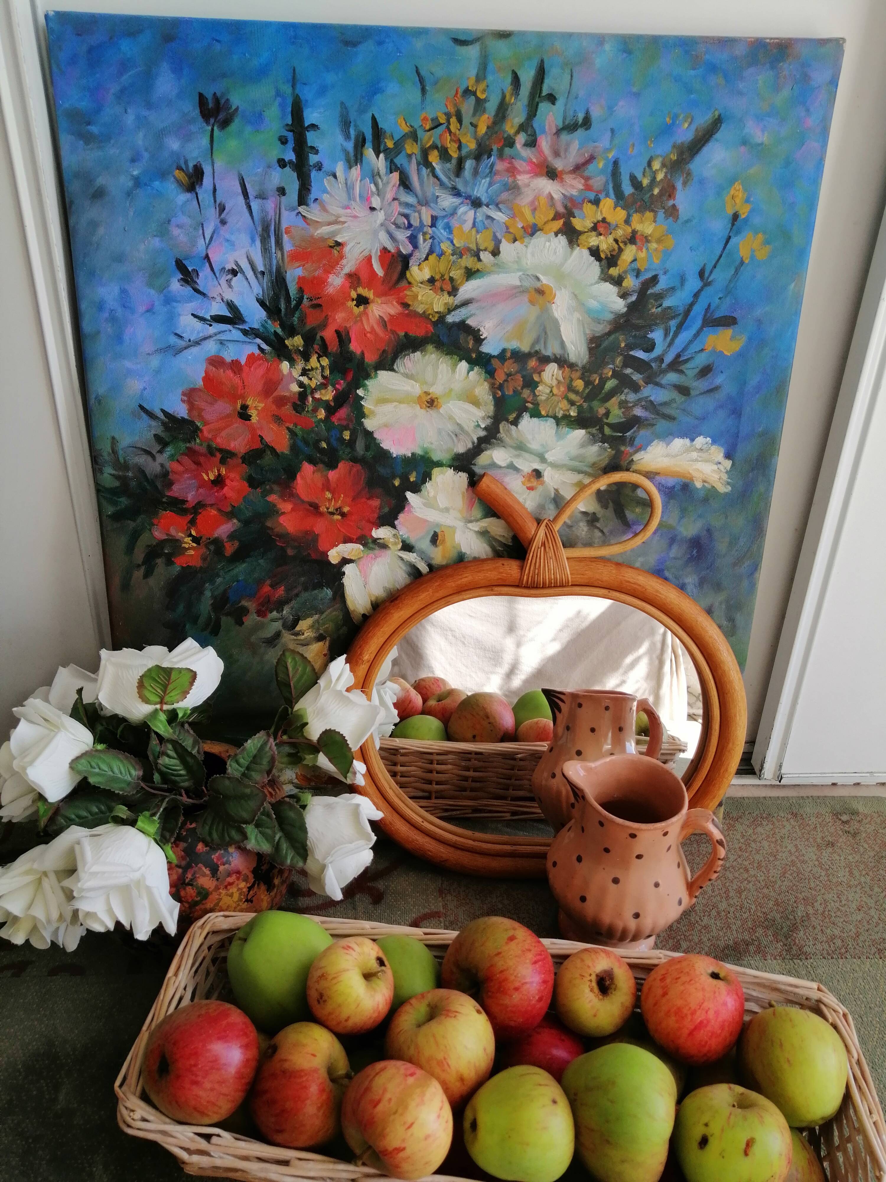 Vintage apple mirror