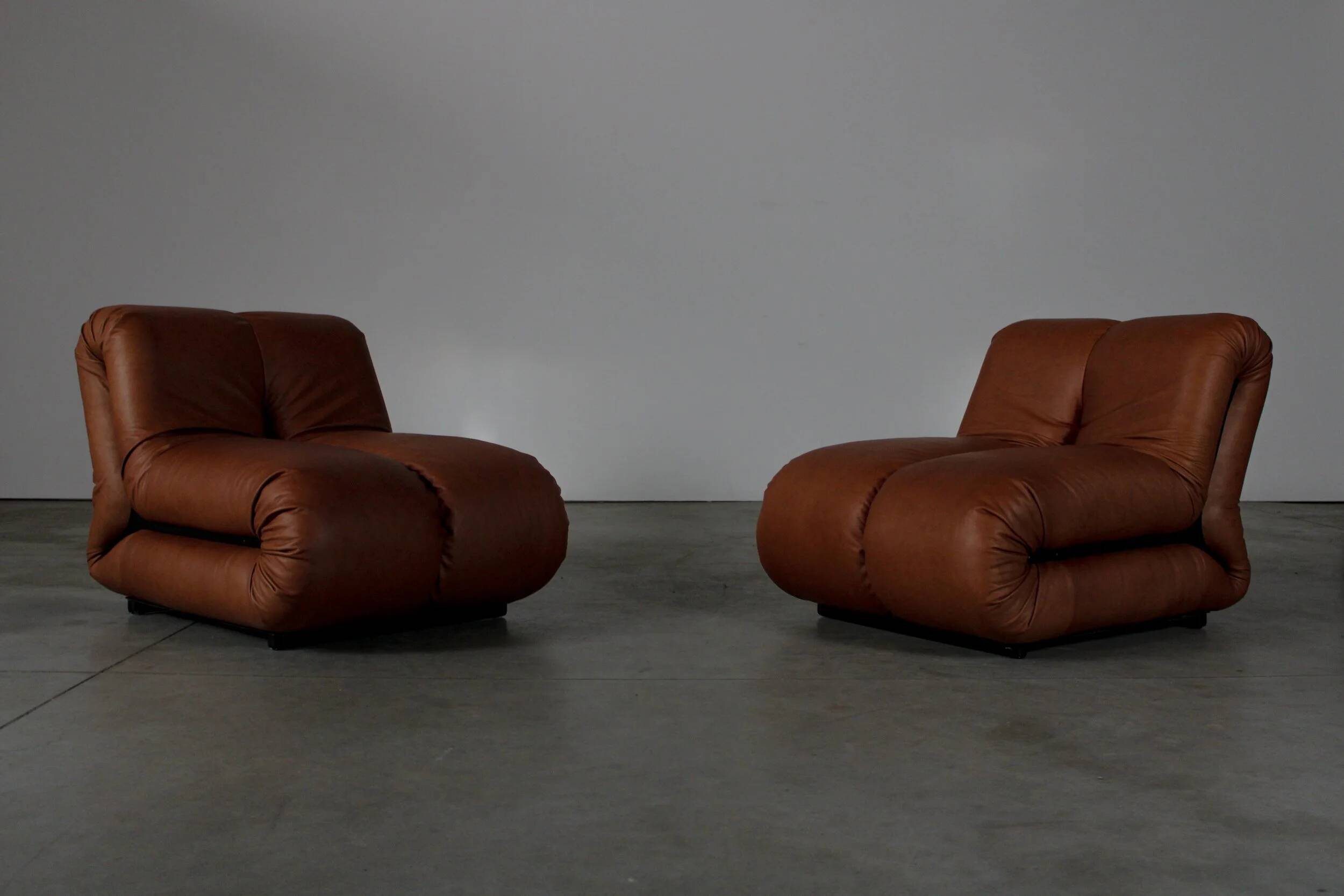 Pagru lounge chairs by Claudio Vagnoni for 1p - Italy 1970s