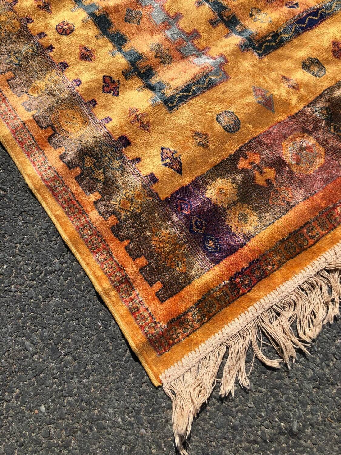 Oriental rug