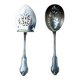 Pelle et cuillère saupoudreuse