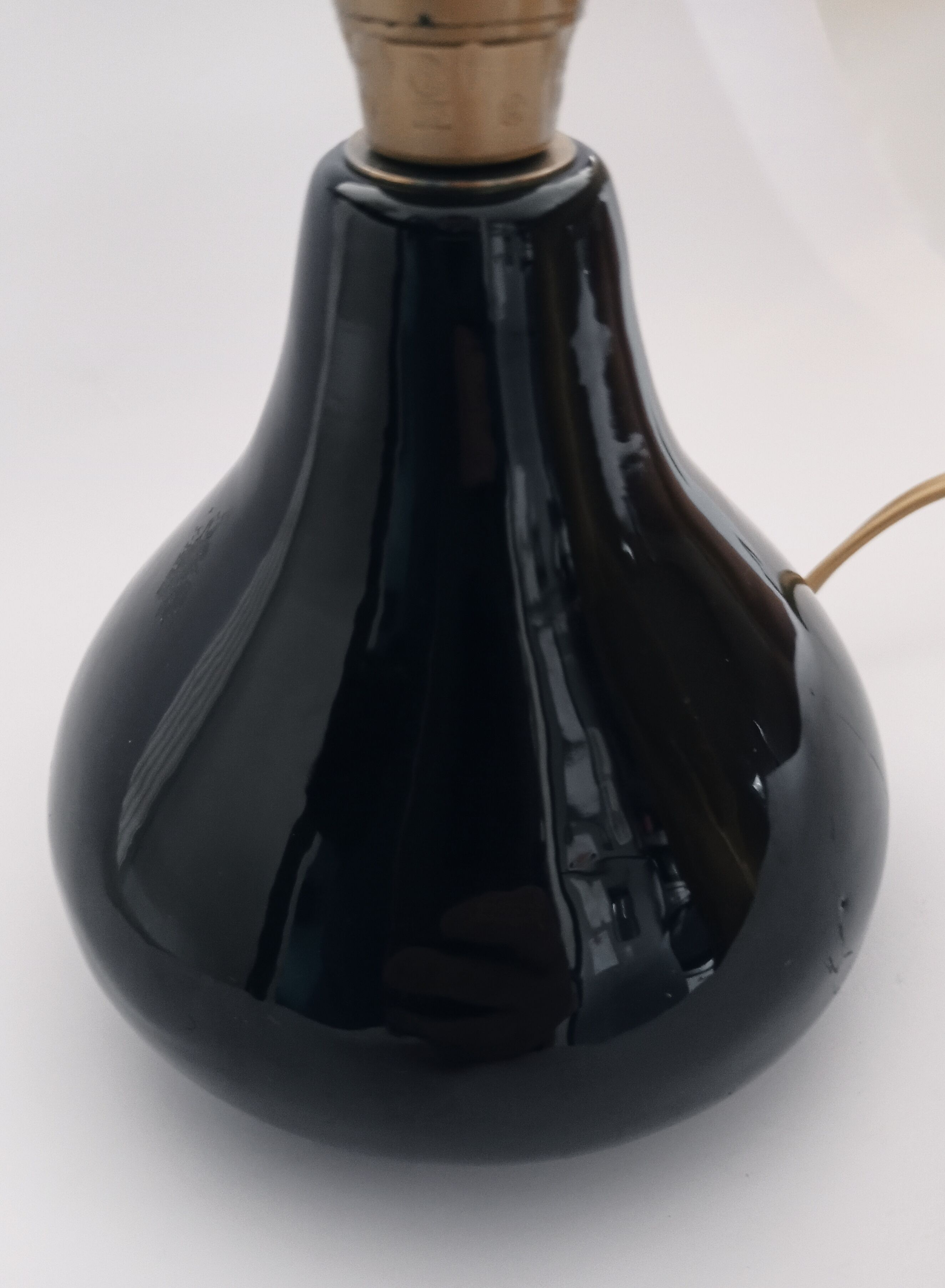 50/60 year ceramic lamp signed