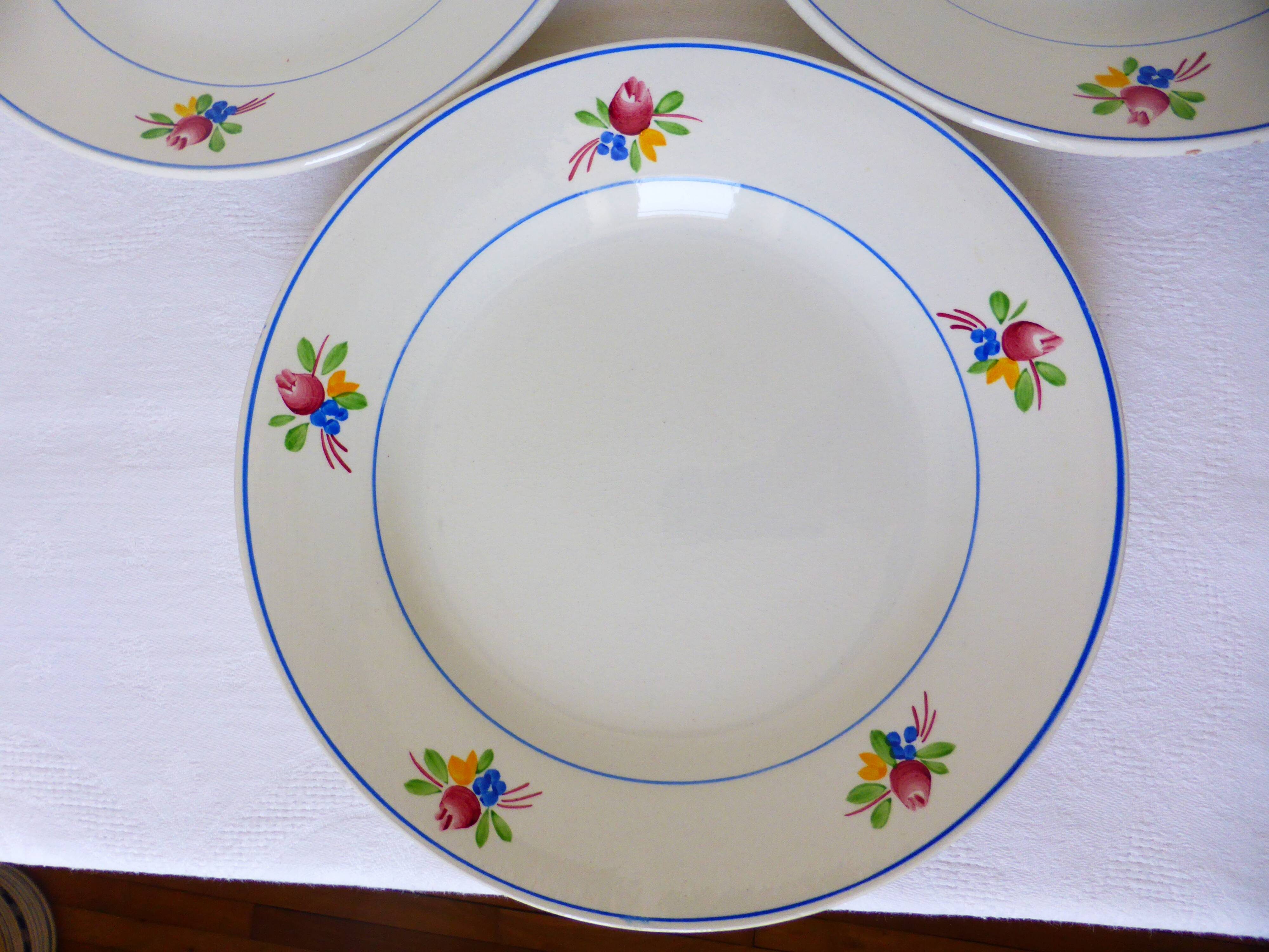 3 flat plates of Gien model Nice