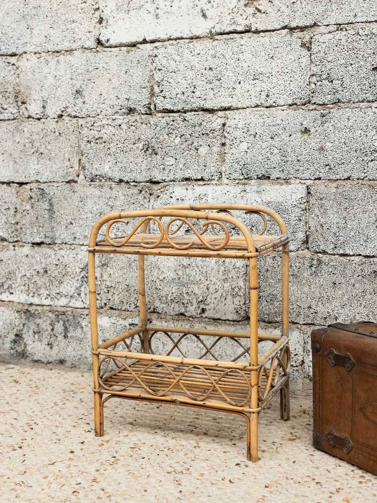 ✨ Petite étagère vintage en osier – esprit bohème ✨