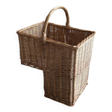 Staircase basket